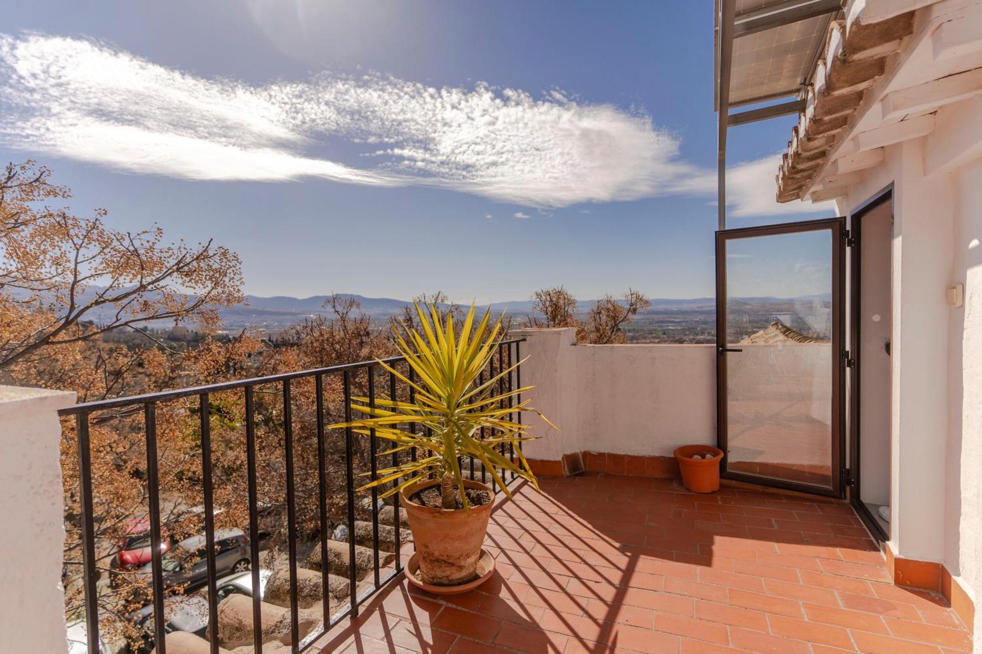 La Casita De La Plaza Villa Granada Bagian luar foto